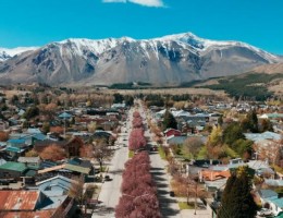 Bariloche y Esquel - 11 de Octubre